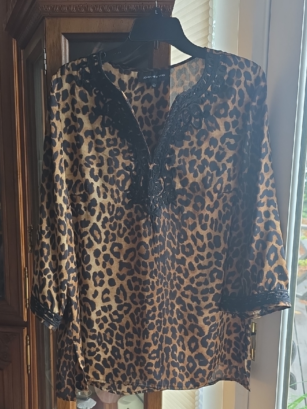 Jones New York Leopard Print Tunic with Black Lace Trim